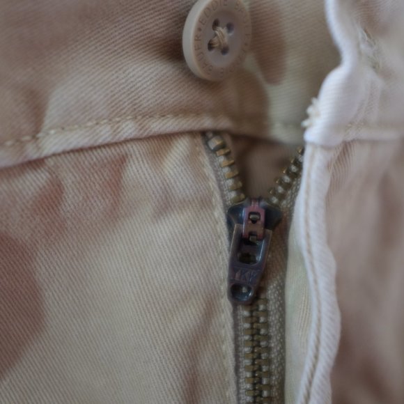 COPY - Eddie Bauer khaki pants classic fit 35x32 - Picture 6 of 11